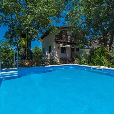 Дом отдыха Casa Ajla With Private Pool