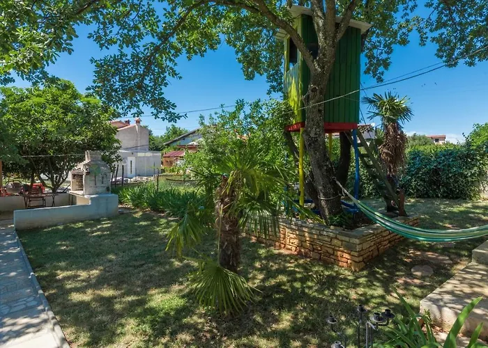 Vakantiehuis Casa Ajla With Private Pool