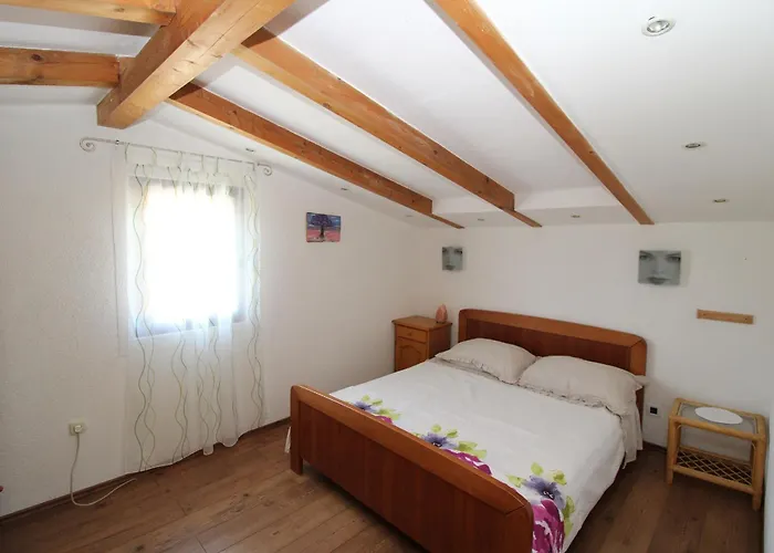 Casa Ajla With Private Pool * Velovici